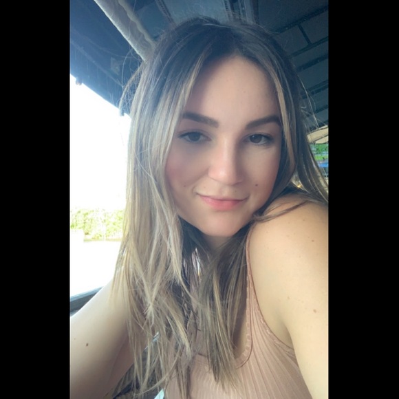 izzyweinand